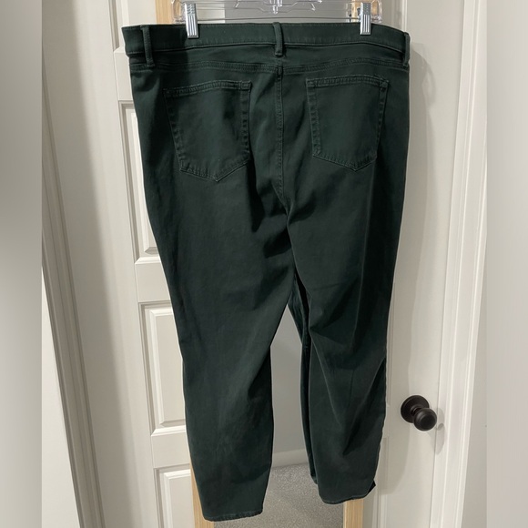 LOFT Dark Green Pants - Picture 5 of 5